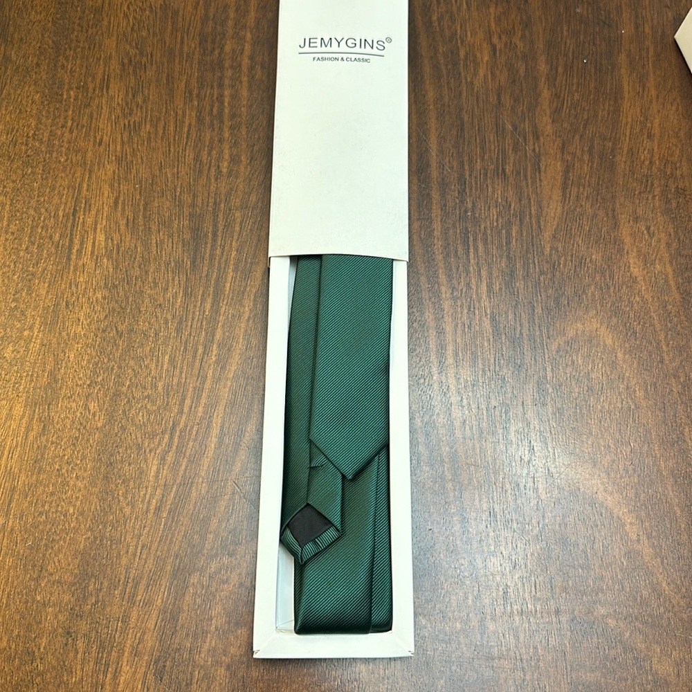 mens green skinny tie